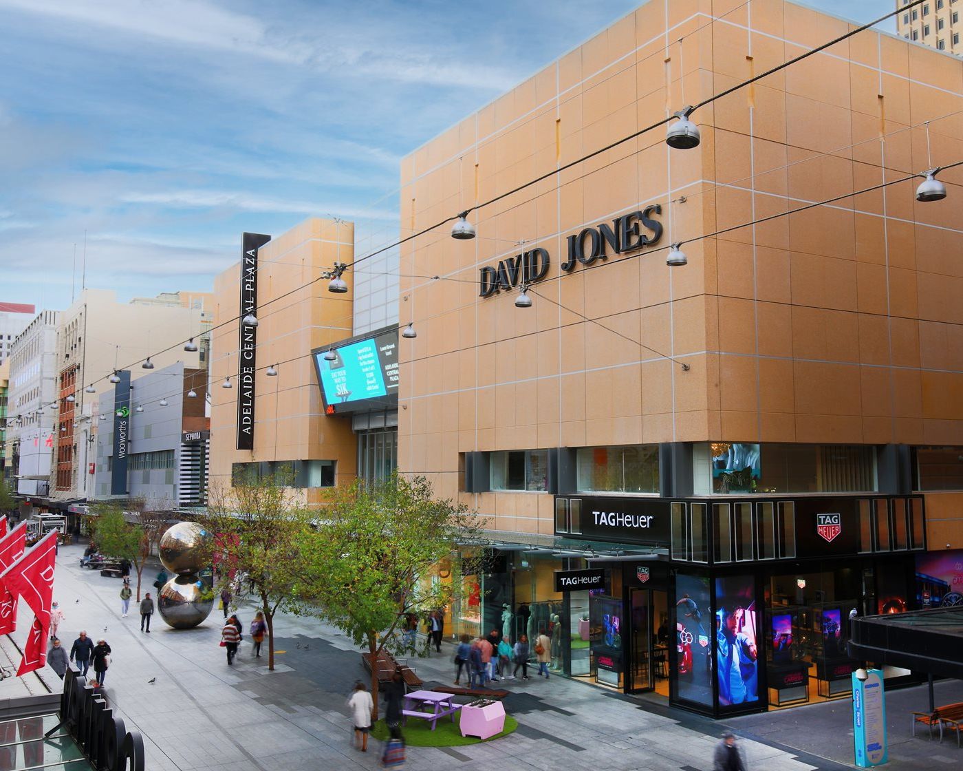 Rundle Mall Frontage, Elevated